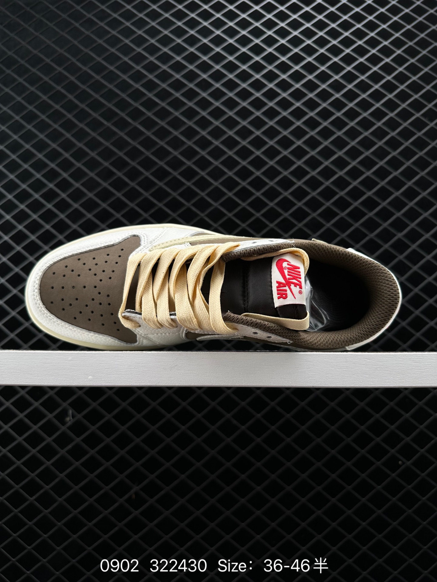 Travis Scott x Air Jordan 1 ” Reverse Mocha “